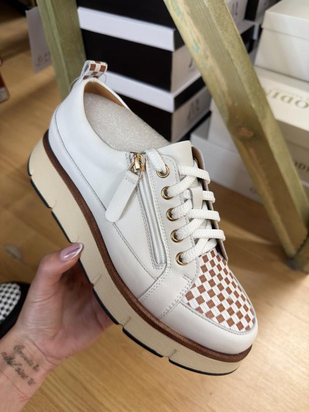 DANTEX 8 -buty skóra adidas bez WD55