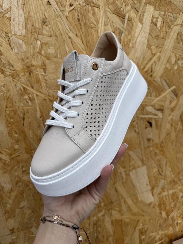 KARO 1 buła beżowa dziurkowana W-519-855