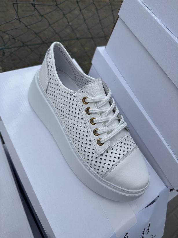 KARO 11 adidas platforma biała dziurkowana W-3016-481-F