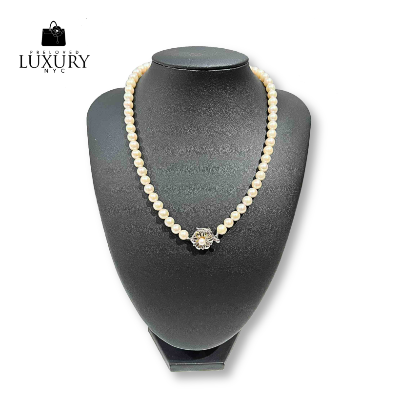 Pearl Necklace