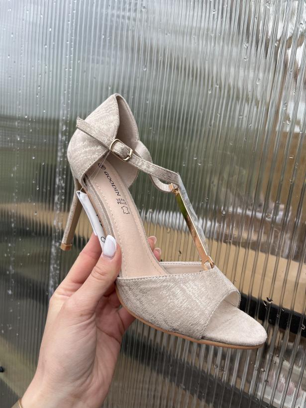 OSTATNI 25 goodin gd-fl1065 beige beżowo-złoty sandałek z paskiem