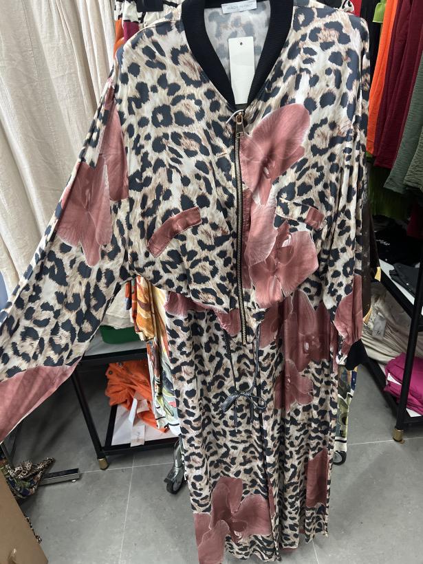 8532 conjunto leopardo