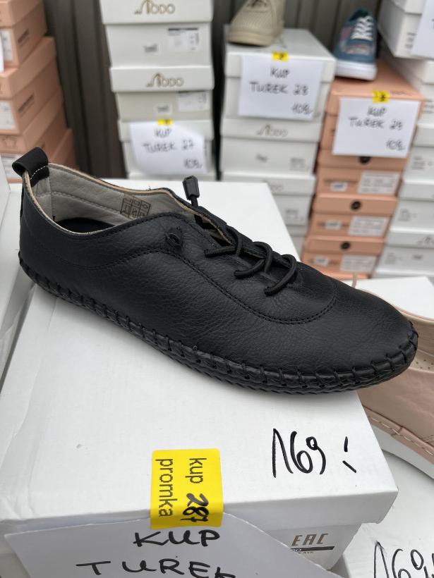 TUREK 5 adidas czarny miękki na gumki Modo