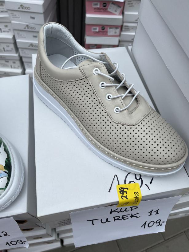 TUREK 11 adidas beżowy wiązany Modo 