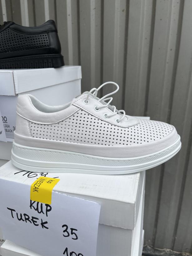 TUREK 35 biały adidas wiązany Modo Rw010