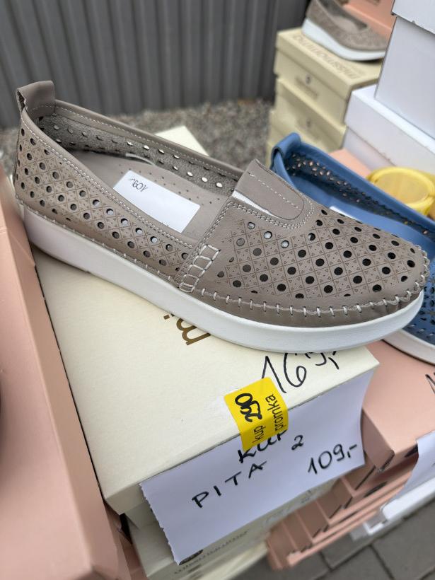 PITA 2 turcja wsuwany mokasynek kolor taupe Missmama