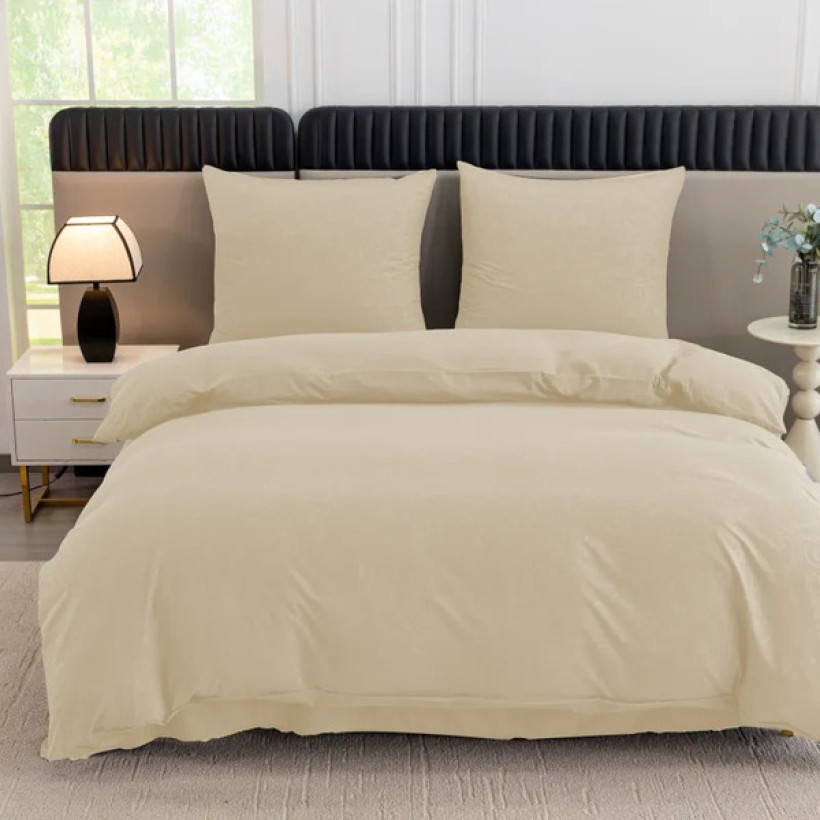 Pościel 3 cz. beżowa w tłoczone kwiaty 200x220 cm Mikrofibra 100 % FFW-3012