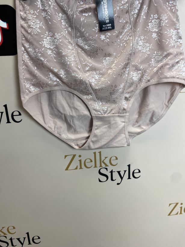 Majtki ściągające wysokie z koronką beż- 3969 - 4XL