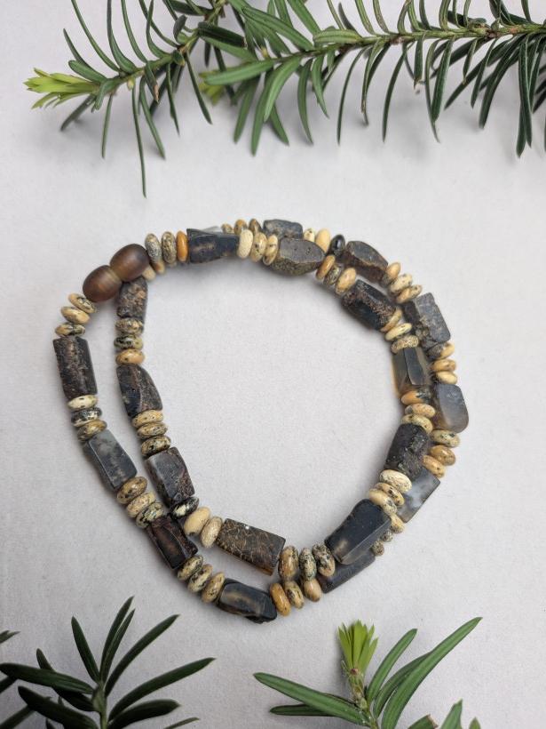 Ręcznie robiona bransoleta z bursztynu bałtyckiego, surowy bursztyn i jaspis, unikatowa biżuteria męska i damska, naturalny amulet, prezent z Polski