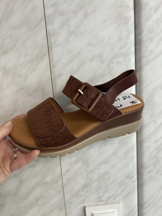 Sabat 24 sandał brązowy na koturnie 1104-9 Brown