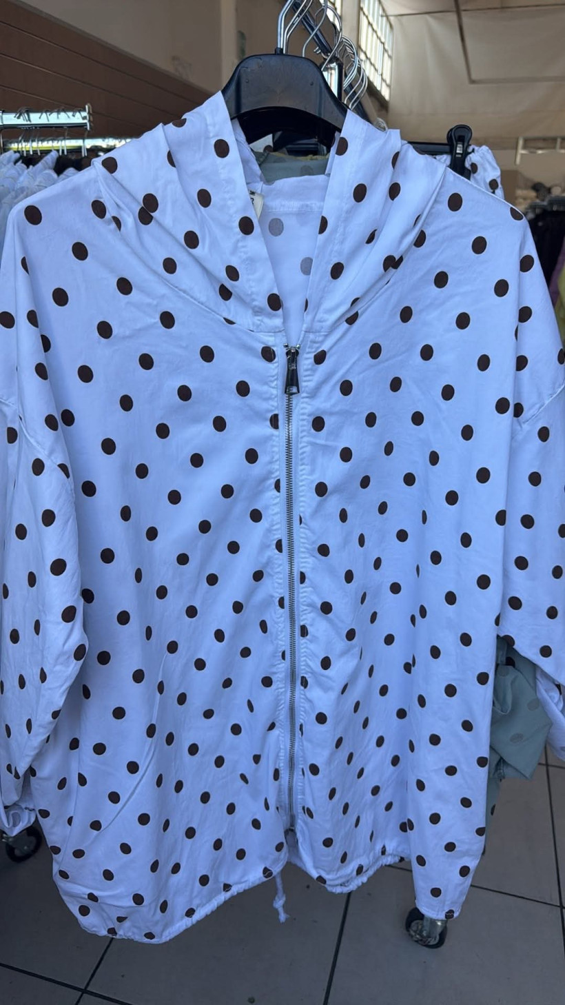 Italia nr 14 - Kurteczka / bluza w groszki - 26787 - biały