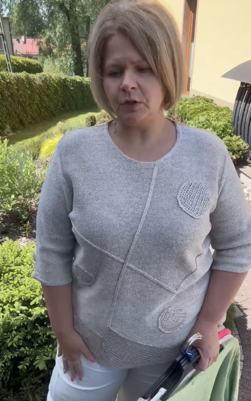 Sweterek , dół ażurowy , guziki na rękawach - fango ,2XL- 17293 - NATALIA