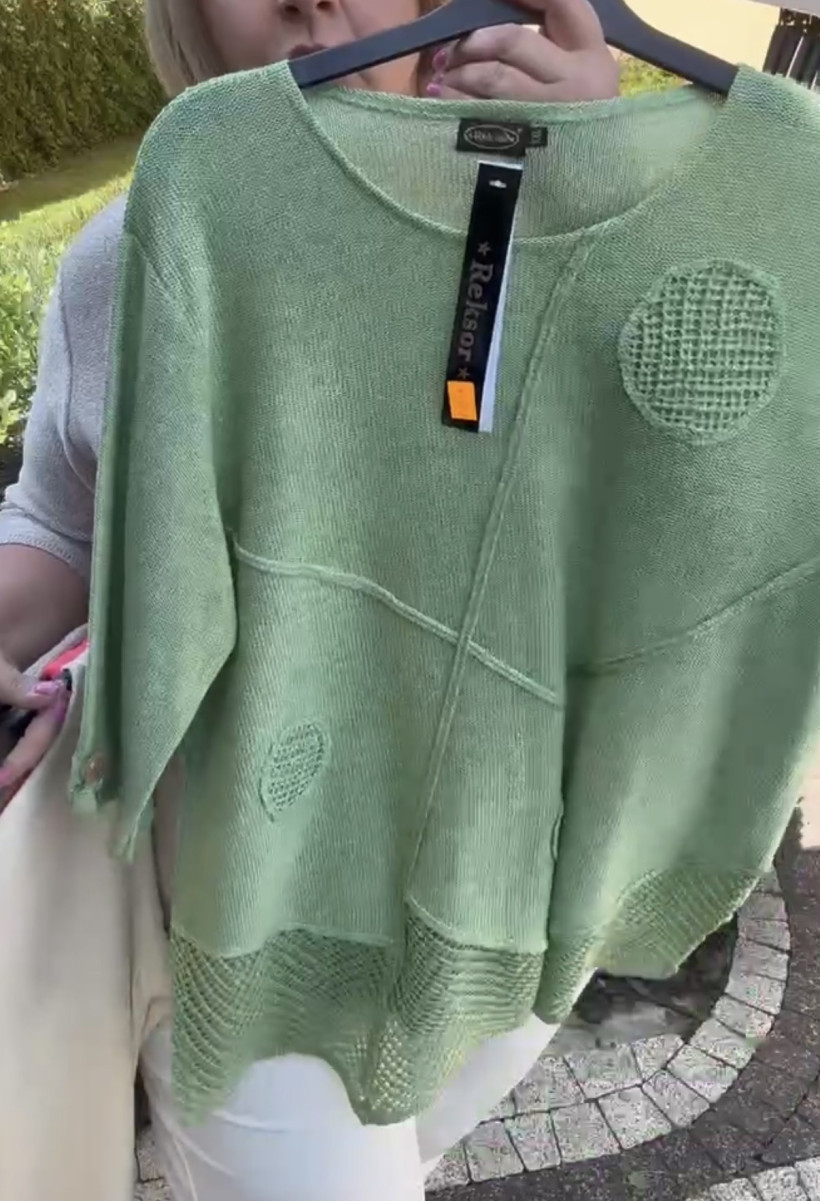 Sweterek , dół ażurowy , guziki na rękawach - zielony,2XL- 17293 - NATALIA