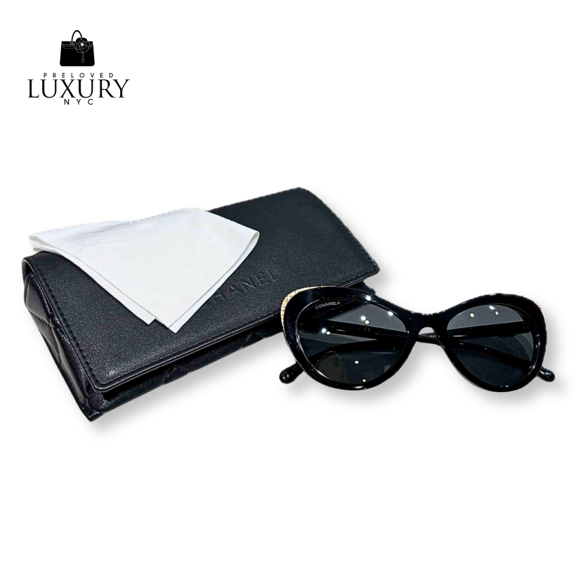 CHANEL Coco Mark Sunglasses