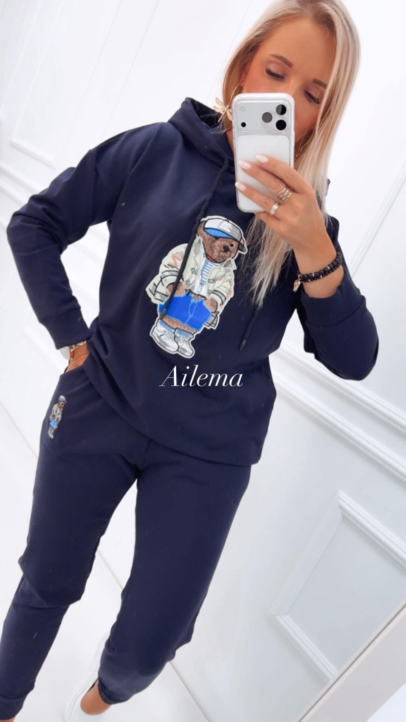 Komplet dresowy Megi T1689 bluza wyszywany miś i dresy ze ściągaczem 