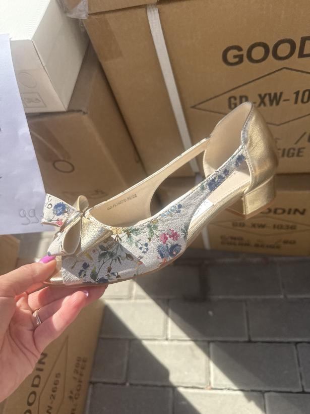 Afera 22 goodin półbut w kwiatki obcasik GD-FL1407 d.beige