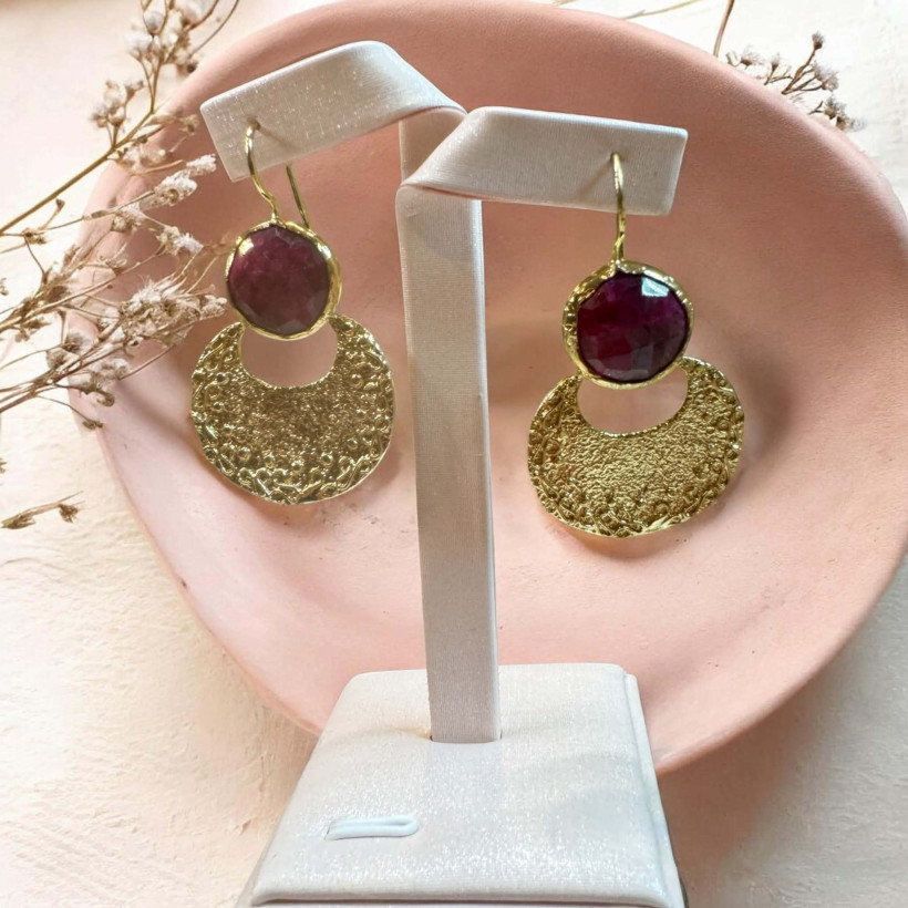 Boucles d'oreilles pierre naturelle  rubis