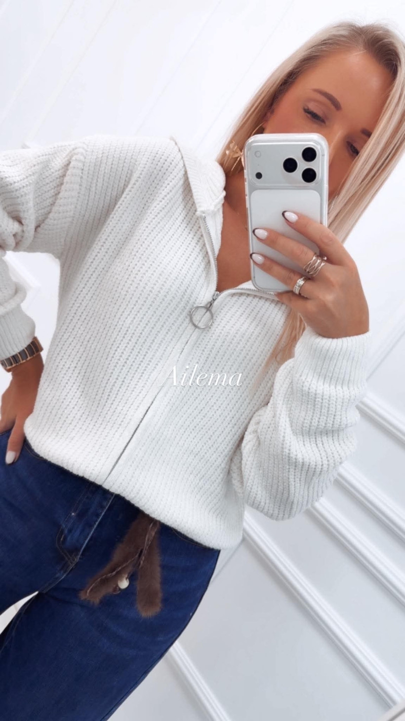 Sweter z kapturem M076 dzianinowy zasuwany na zamek