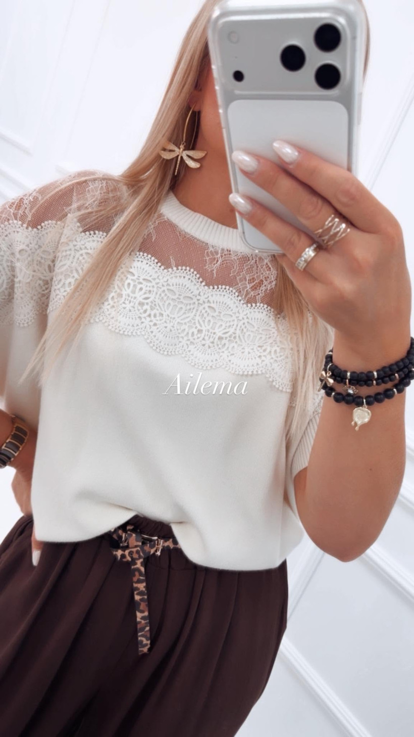 Sweter krótki rękaw K5852 haftowany wzór