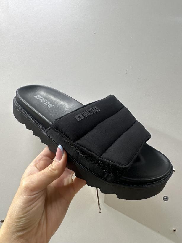 GWIAZDA 62 klapek big star nn274772 czarny piankowy laczek