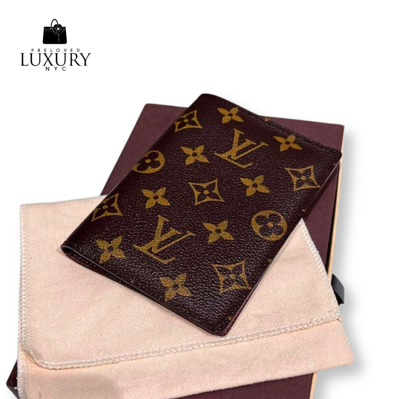LOUIS VUITTON Couverture Passeport