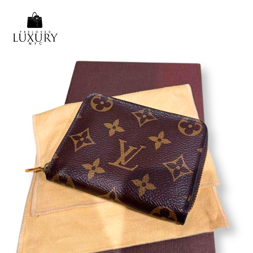 LOUIS VUITTON Zippy Coin Purse