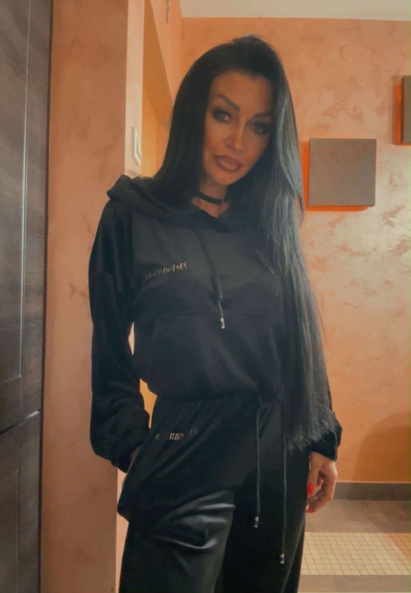 Dres welurowy czarny