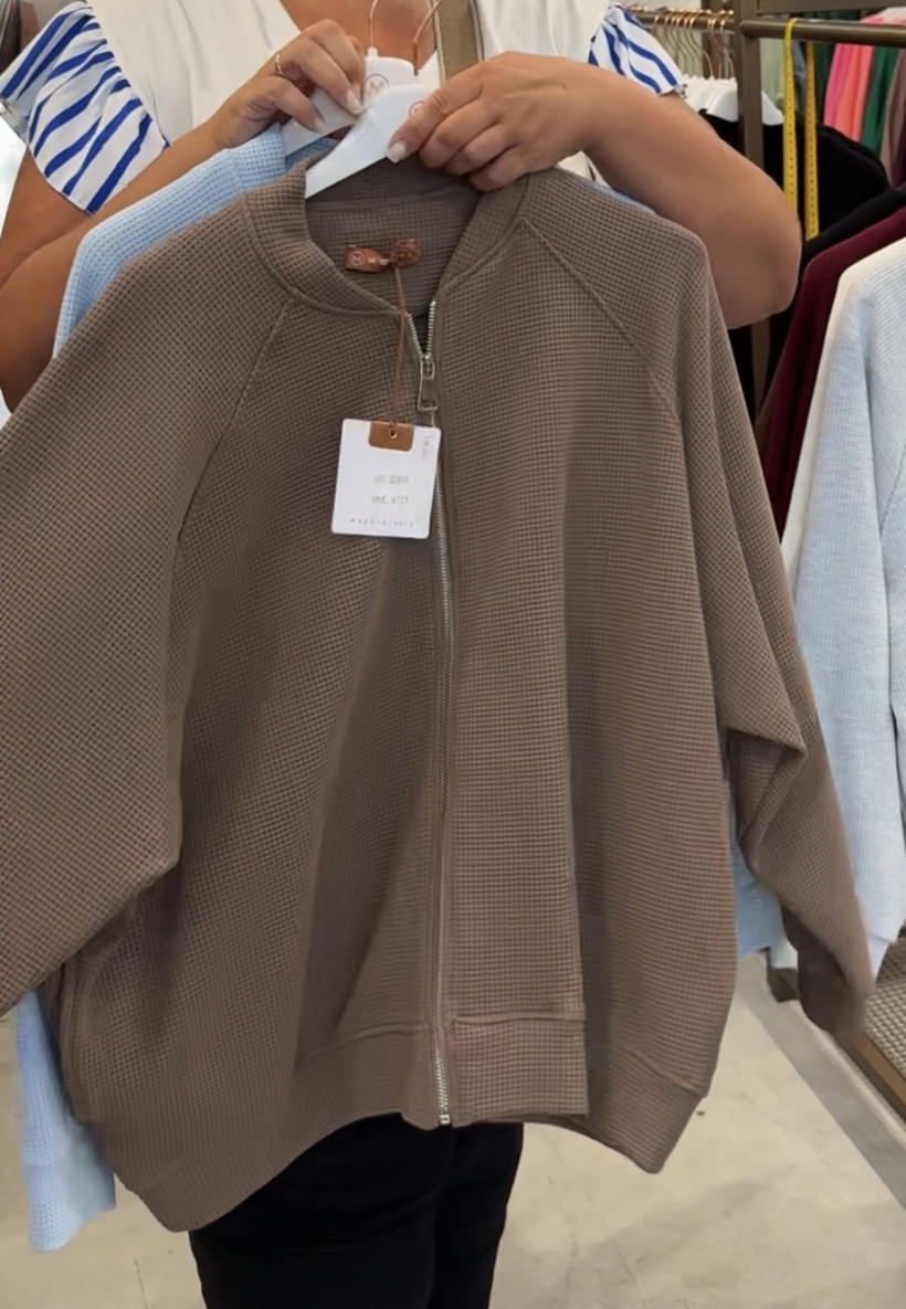  Italia nr 17 - Bluza jednokolorowa na zamek Mooij - 5015 - fango