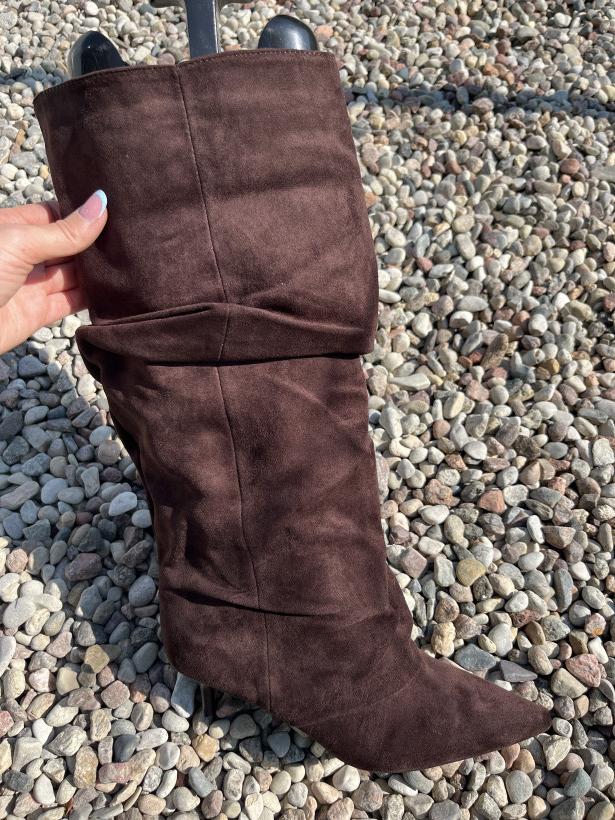 GRACJA 1 botek ideal Shoes 7111 Brown brązowy marszczony kozak wysoki na szpilce