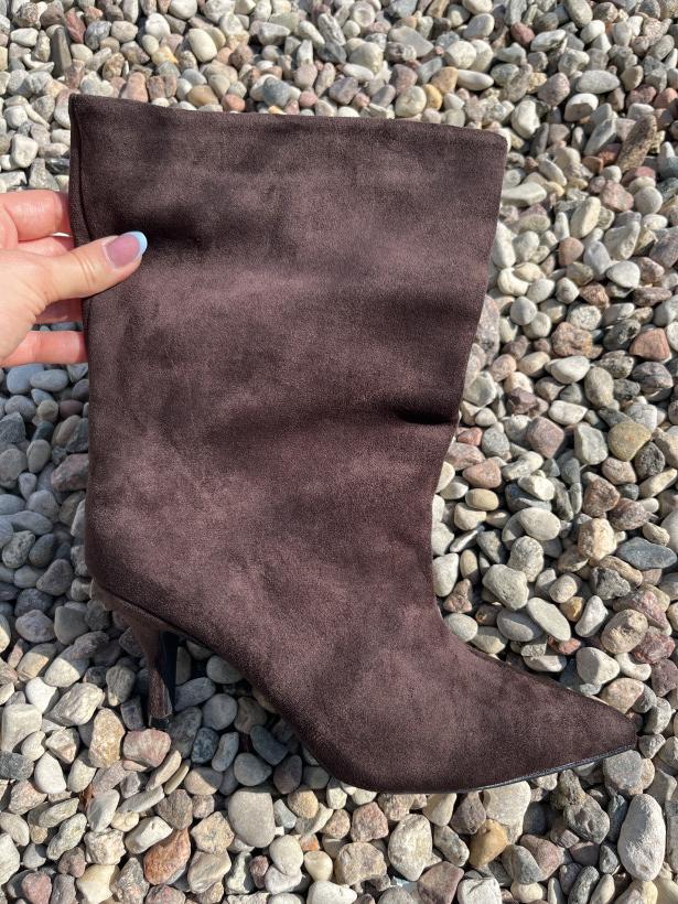 GRACJA 12 botek ideal Shoes 2569a Brown brązowy botek na szpilce zamsz