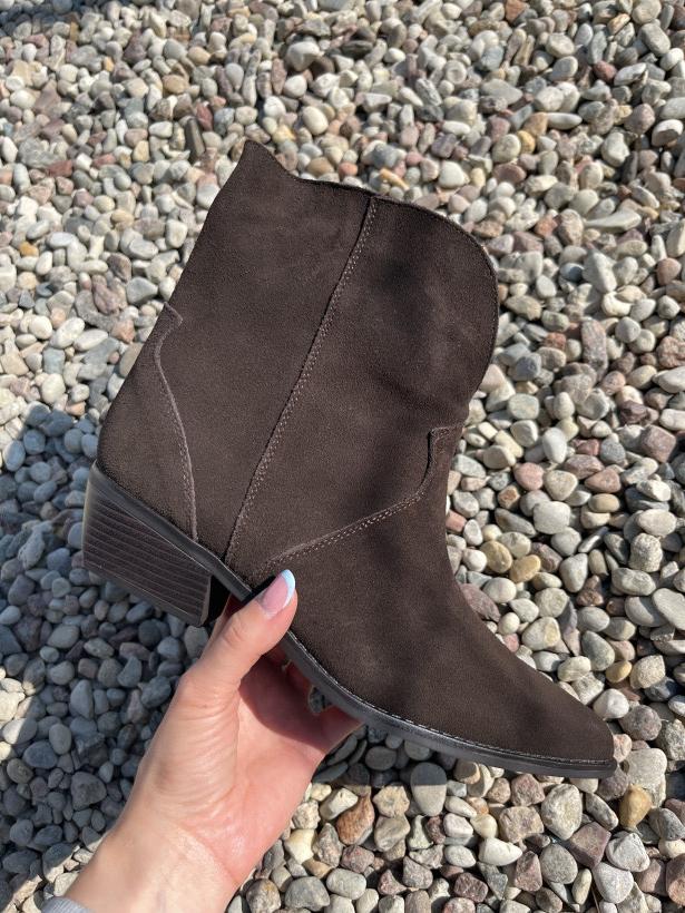 GRACJA 14 botek ideal Shoes 5311a Brown botek brązowy zamsz