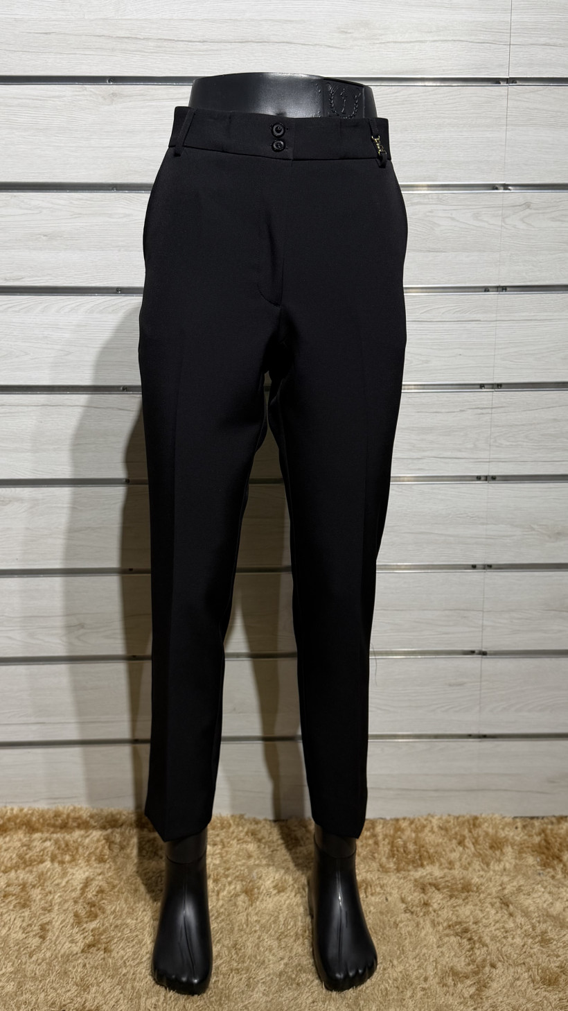 CALÇA GORETTI VINCO A FRENTE