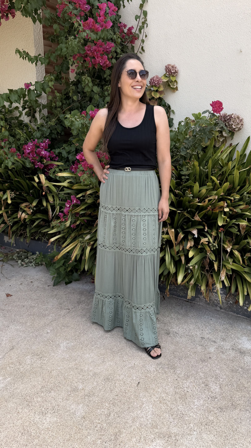 SAIA LONGA RENDA EM FLORES