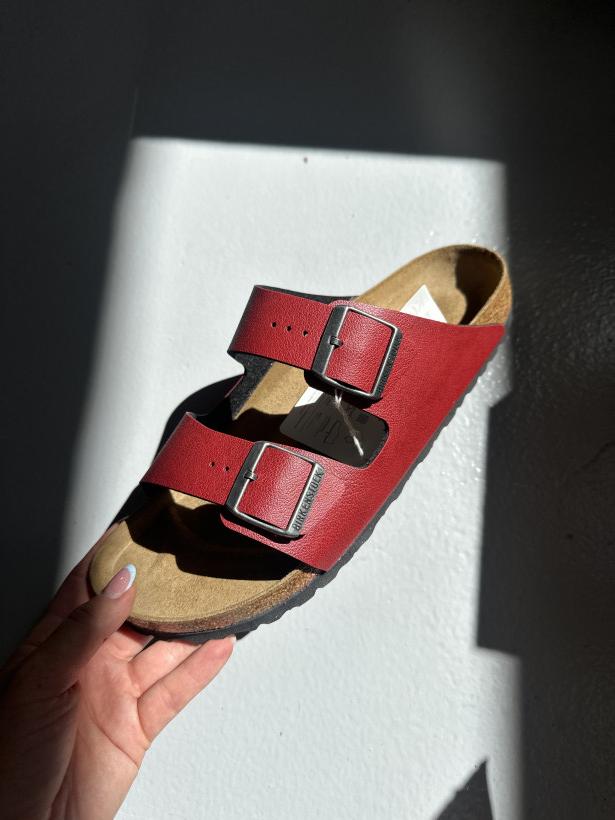 BIRKEN 8 klapek arizona birkenstock 1000176 narrow fit pull up bordeaux bordowy laczek