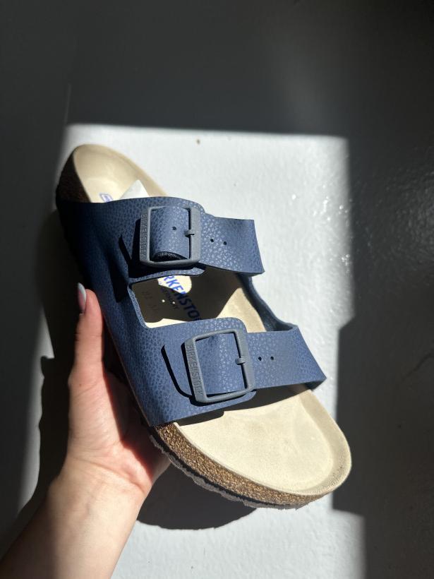 BIRKEN 9 klapek arizona birkenstock 1020328 regular fit desert soil blue granatowy laczek