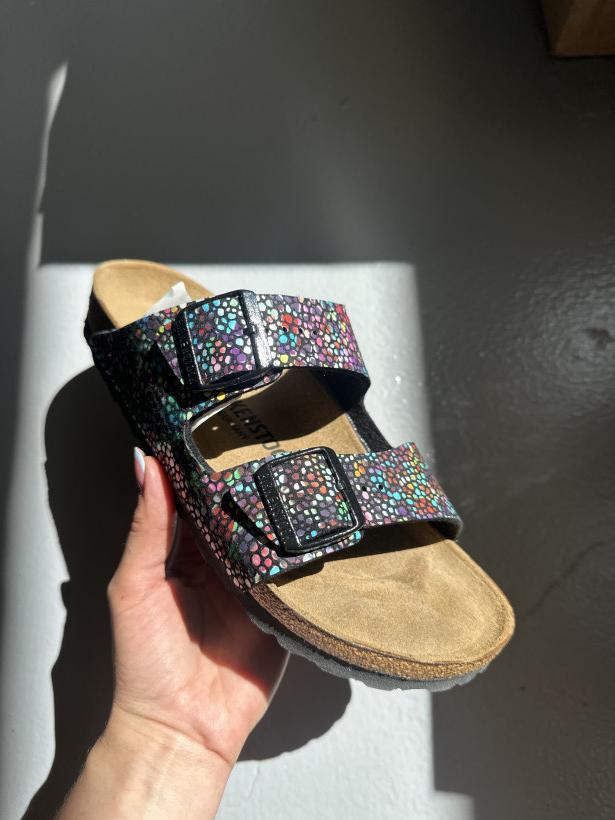 BIRKEN 21 klapek arizona birkenstock 1020938 narrow fit oriental mosic black multi czarny nakrapiany 