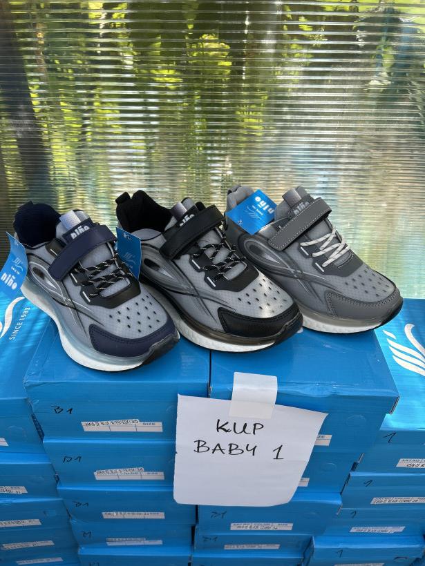BABY 1  adiddas dziecięcy trzy kolory A4410-22