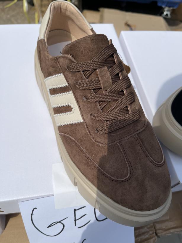 GEL 16 - kawowy adidas na grubszej podeszwie GETEL M-032 COFFEE