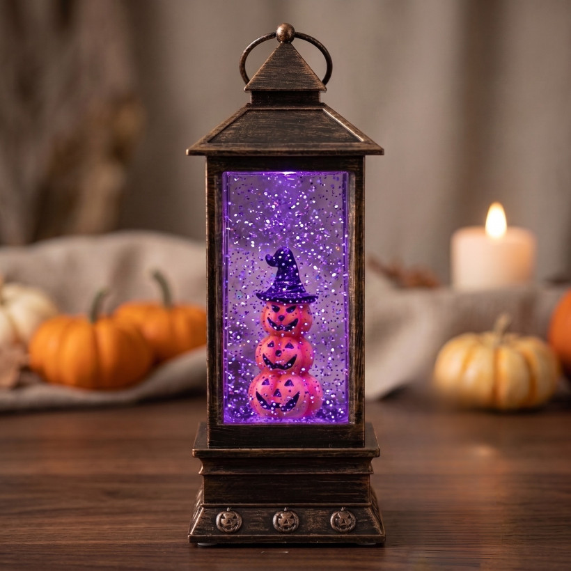 Latarenka latarnia lampion halloween LED RGB z wirującym brokatem i dyniami – 30 cm