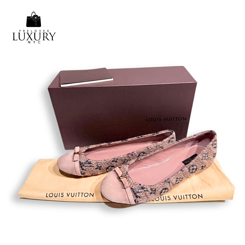 LOUIS VUITTON Flat Shoes