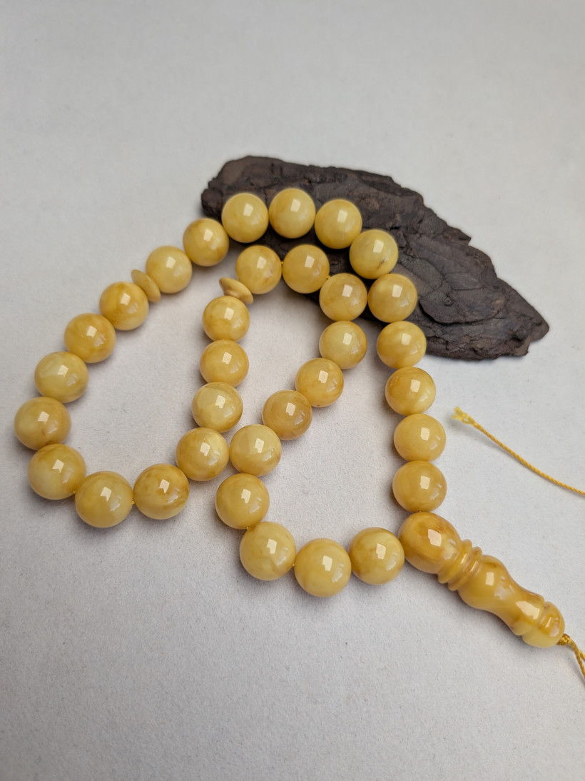Elegancki bursztynowy różaniec arabski, tasbih, 33 koraliki