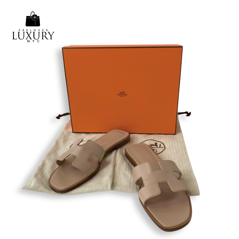 HERMES Oran Leather Sandals