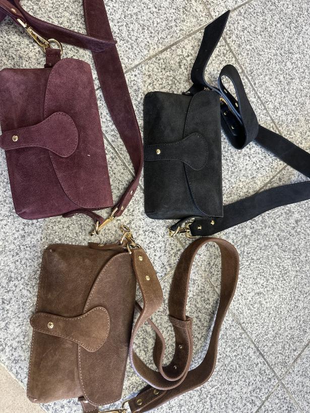Instagramowa mała torebka Agi skóra naturalna
