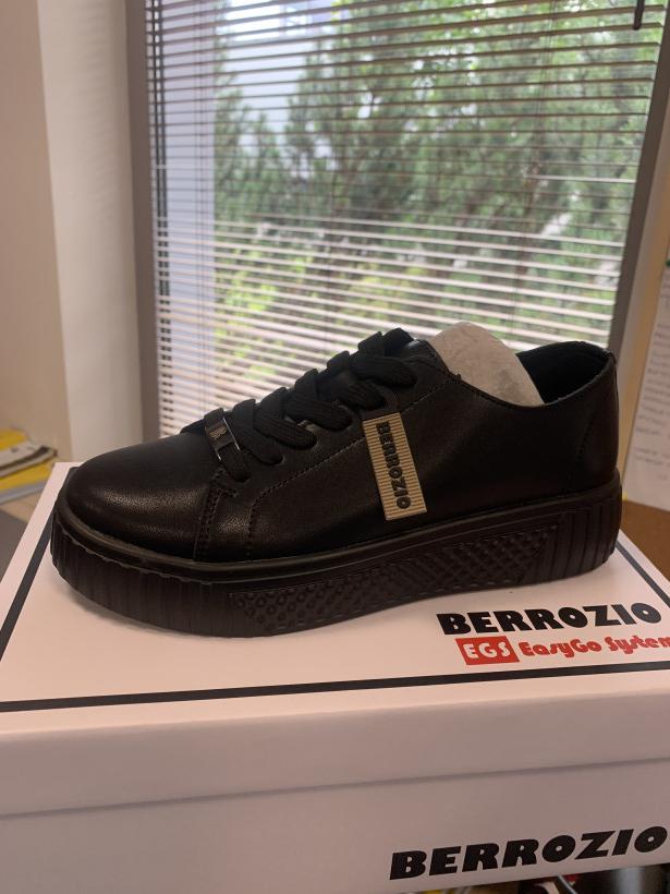 Buty skórzane z wkładką ortopedyczną - czarne - 39 - 18286