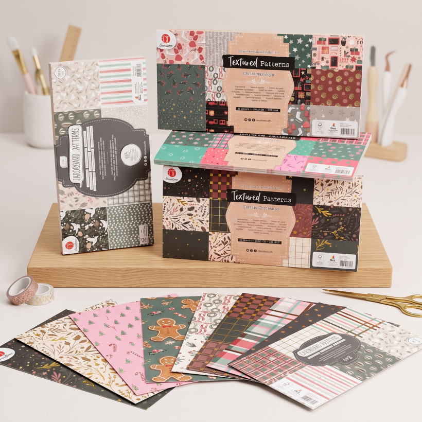 Blok papierów dekoracyjnych świątecznych 30 × 15 cm – 32 arkusze, mix wzorów