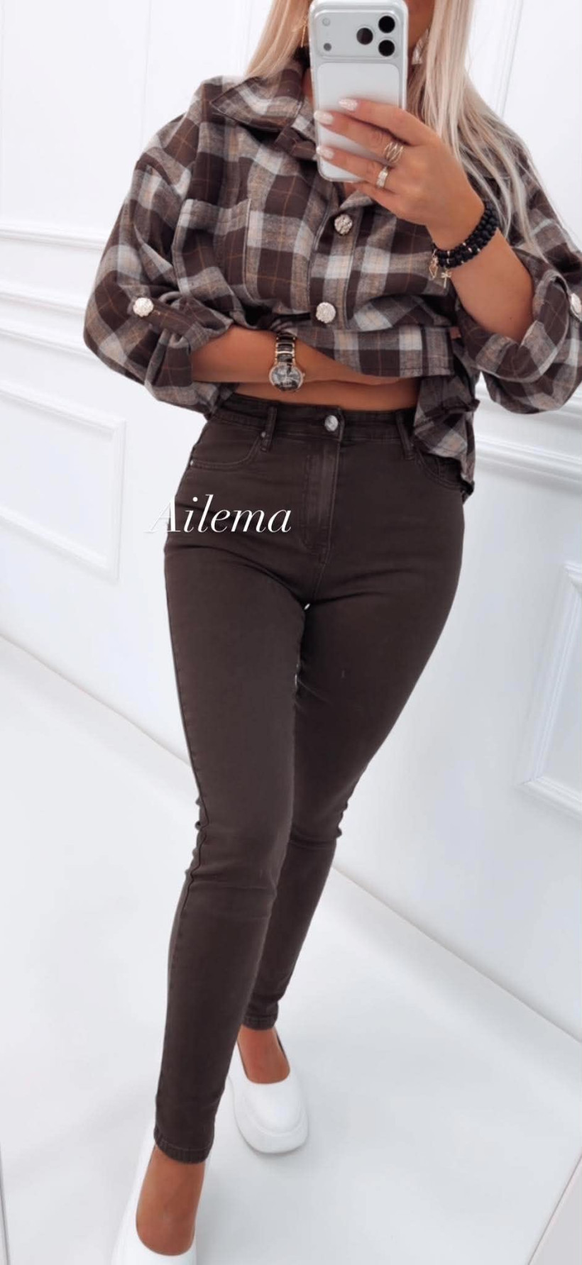 Spodnie jeans Goodies push up Q818-22 czekolada