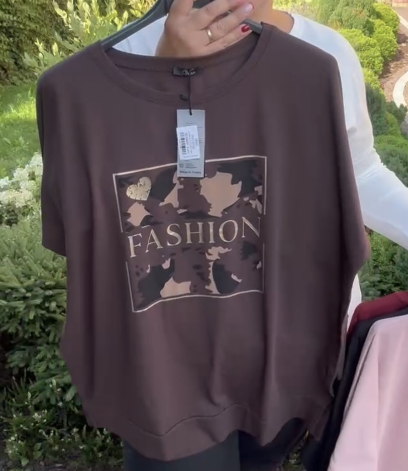 Bluzka jednokolorowa, wzór fasion krówka, veso - 9184 - czekolada