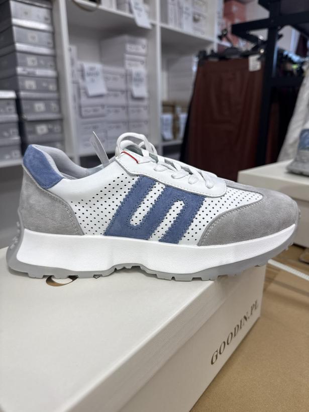Ulubiony 21 Goodin adidas biało szary N GD-LX1194 white/grey/blue