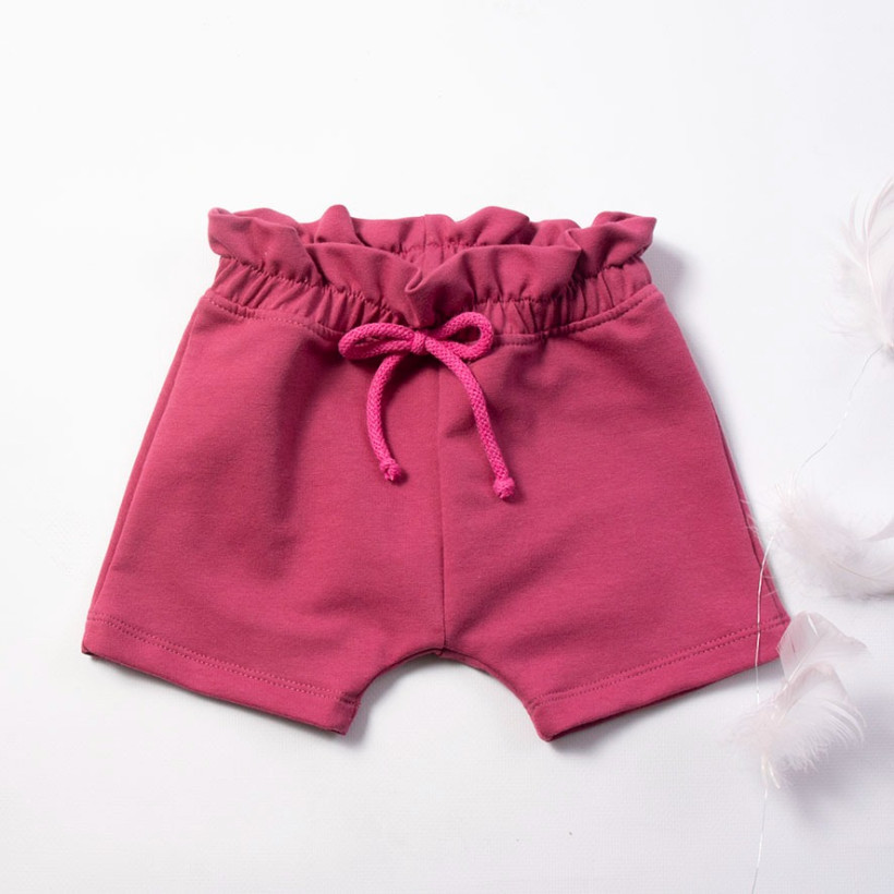 Szorty Malinowe Karen – uroczy akcent w dziewczęcej garderobie!
