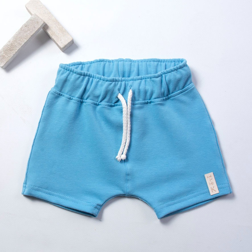 Szorty Błękit Karen – świeżość i komfort na lato